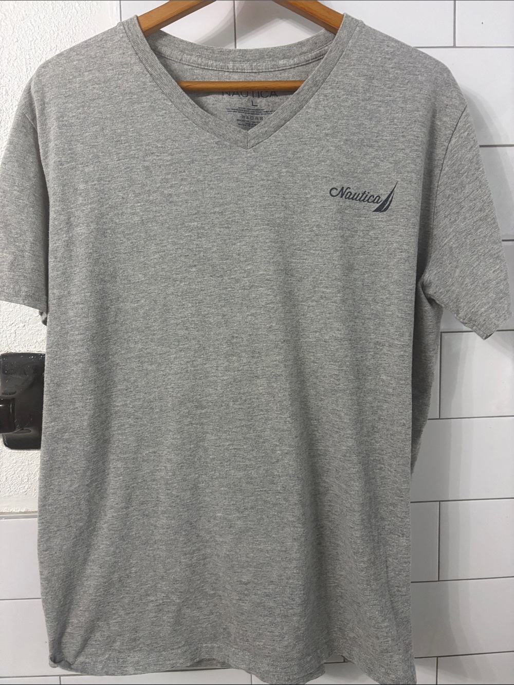 Nautica Men’s Light Gray V-Neck Tee with Navy Logo
